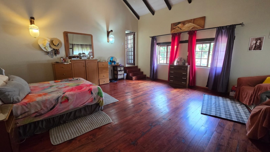 5 Bedroom Property for Sale in White River Ext 6 Mpumalanga