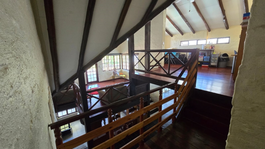 5 Bedroom Property for Sale in White River Ext 6 Mpumalanga