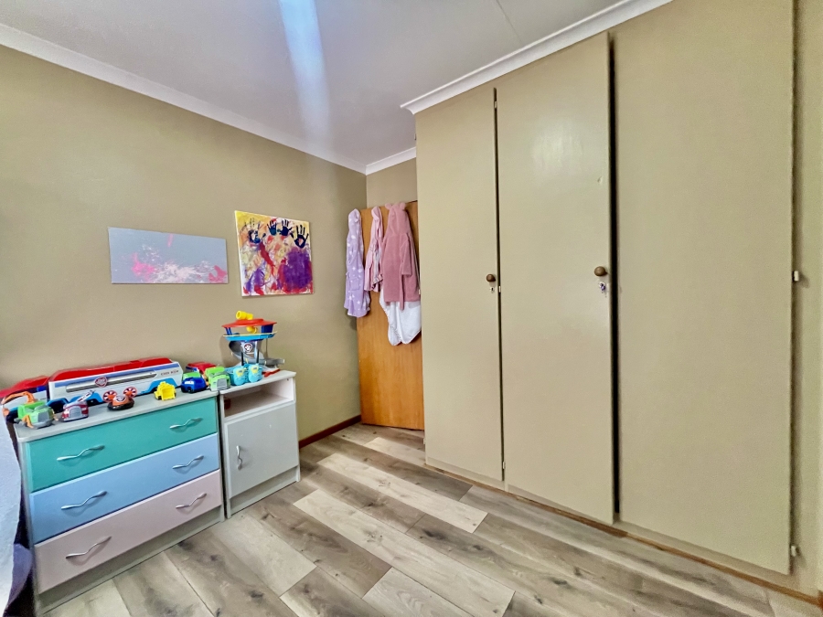 5 Bedroom Property for Sale in Secunda Mpumalanga