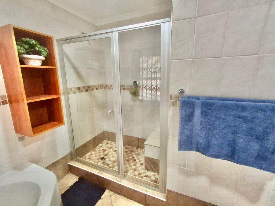 5 Bedroom Property for Sale in Secunda Mpumalanga