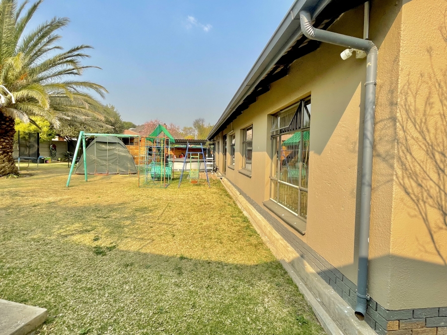 5 Bedroom Property for Sale in Secunda Mpumalanga