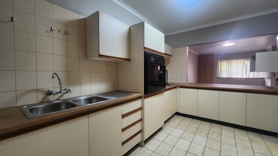 1 Bedroom Property for Sale in West Acres Ext 15 Mpumalanga
