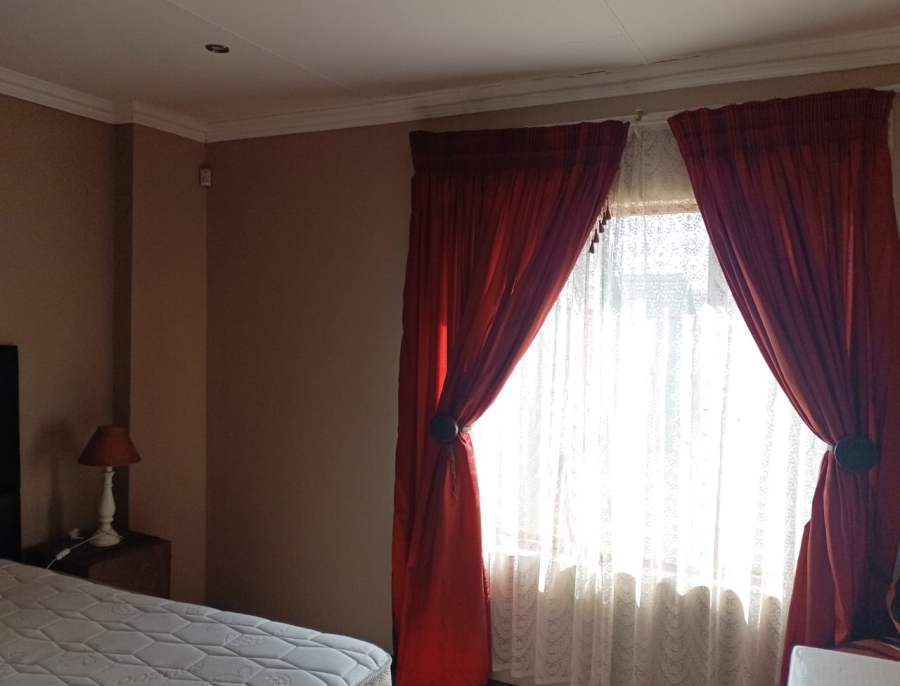 To Let 3 Bedroom Property for Rent in Noordrand Mpumalanga