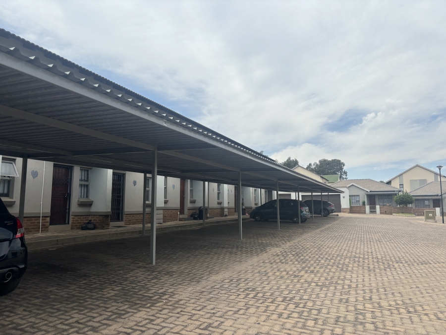 2 Bedroom Property for Sale in Tasbet Park Mpumalanga
