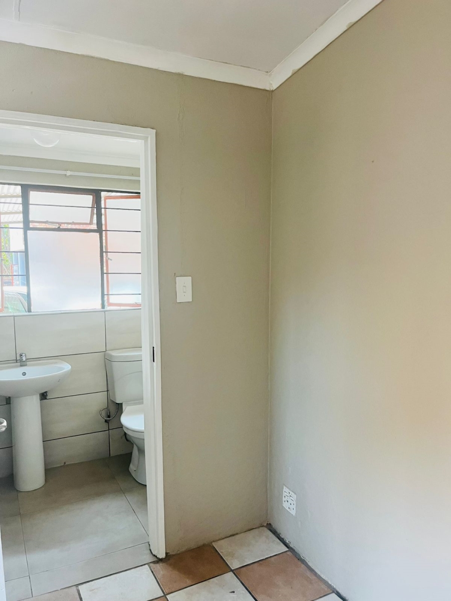 To Let commercial Property for Rent in West Acres Mpumalanga