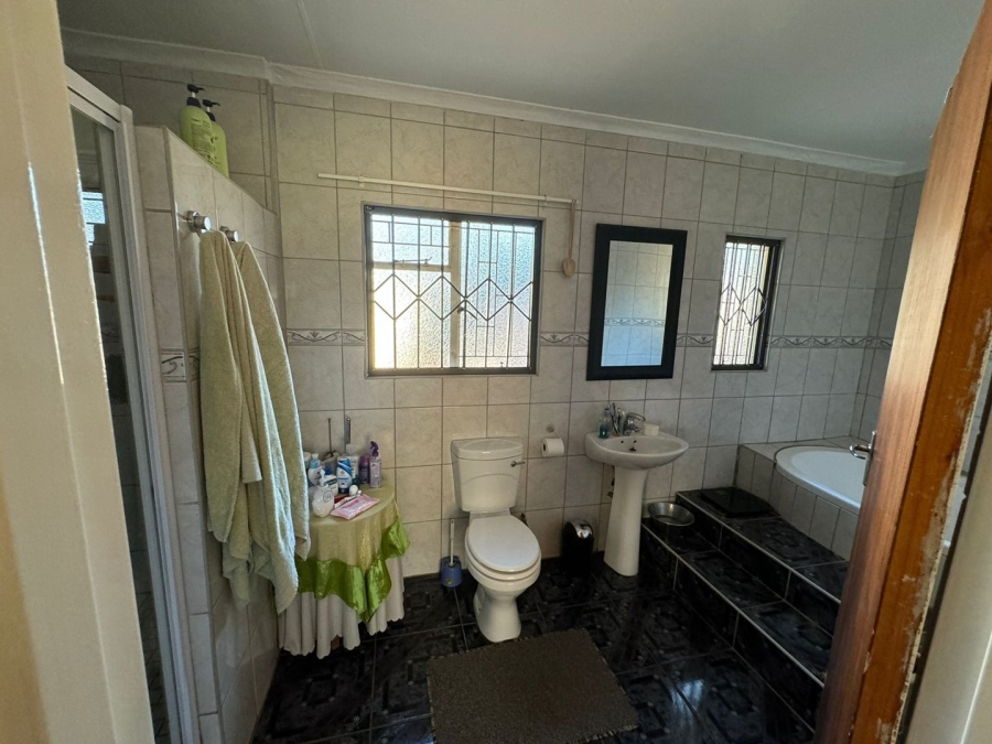 To Let 3 Bedroom Property for Rent in Dennesig Mpumalanga
