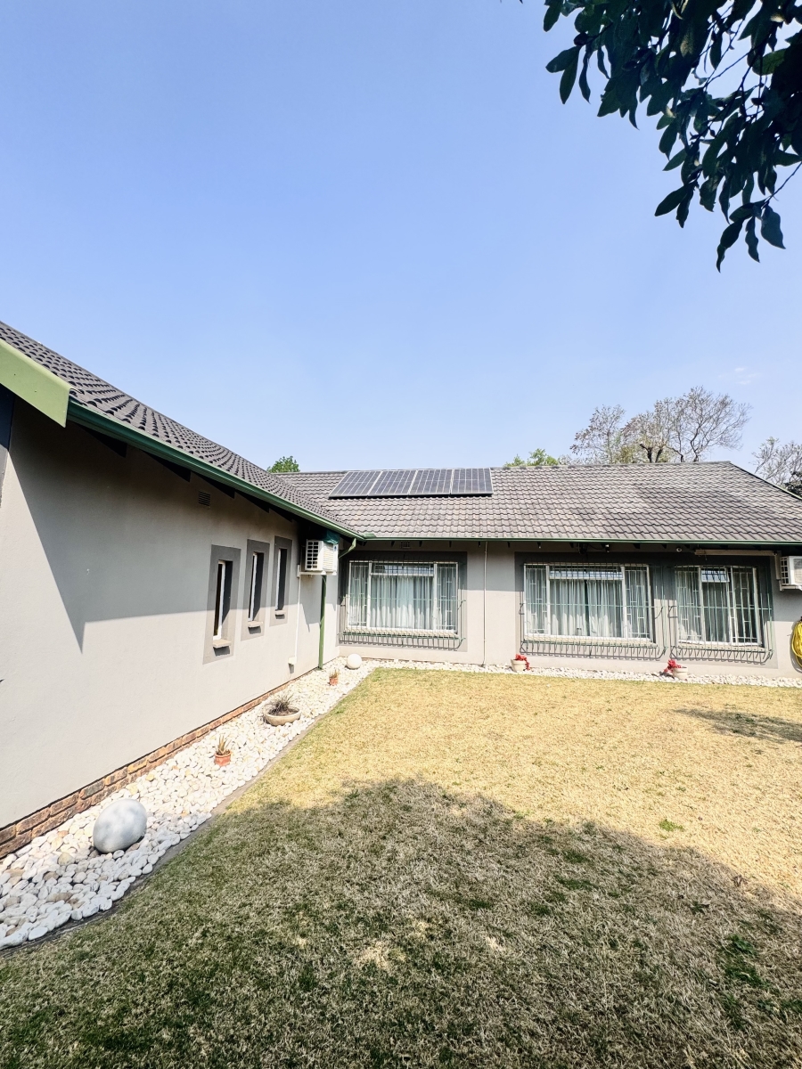 3 Bedroom Property for Sale in Jackaroo Park Mpumalanga