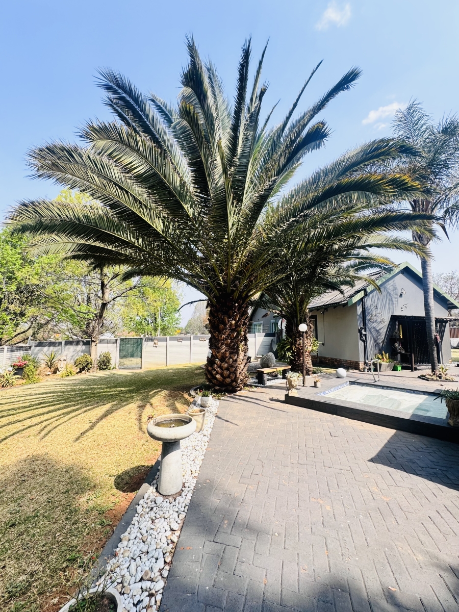 3 Bedroom Property for Sale in Jackaroo Park Mpumalanga