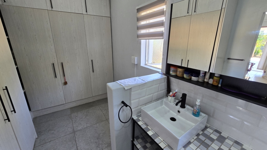 2 Bedroom Property for Sale in Mataffin Mpumalanga