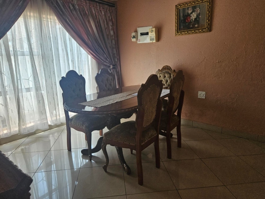 4 Bedroom Property for Sale in Die Heuwel Ext 4 Mpumalanga