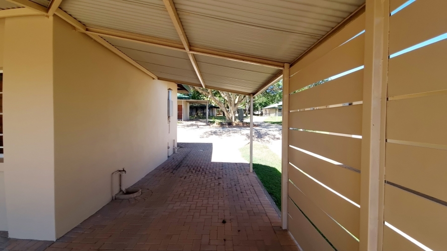 1 Bedroom Property for Sale in White River Ext 9 Mpumalanga