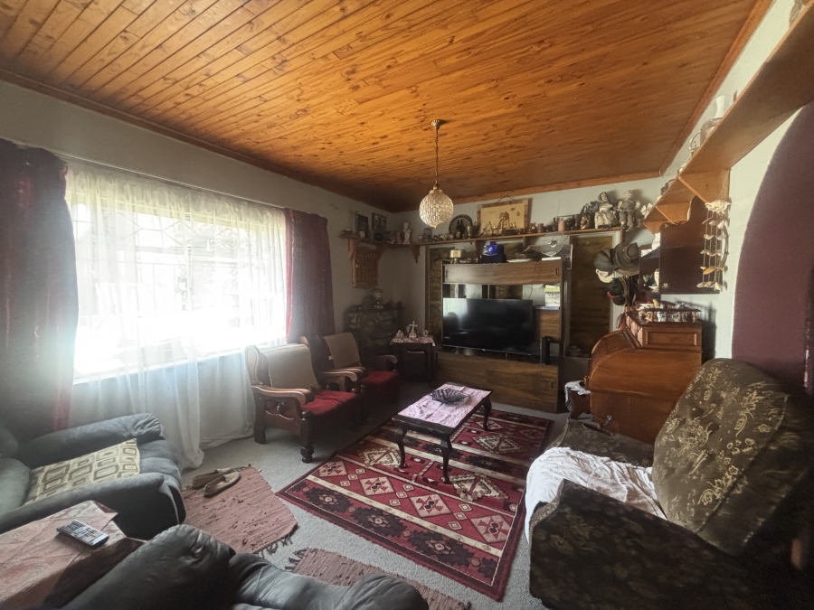 6 Bedroom Property for Sale in Reyno Ridge Mpumalanga