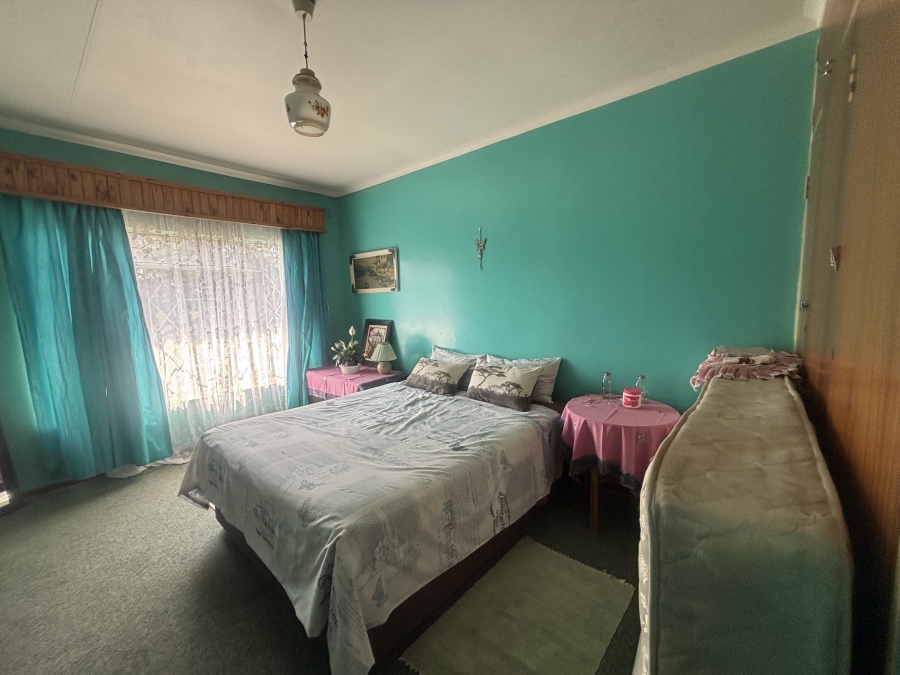 6 Bedroom Property for Sale in Reyno Ridge Mpumalanga
