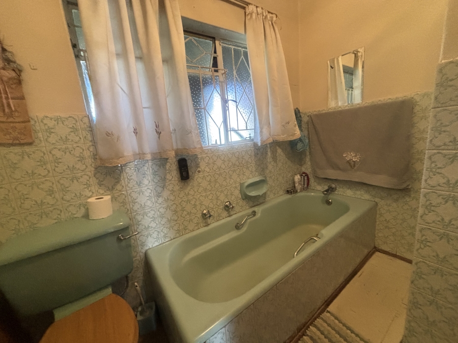 6 Bedroom Property for Sale in Reyno Ridge Mpumalanga
