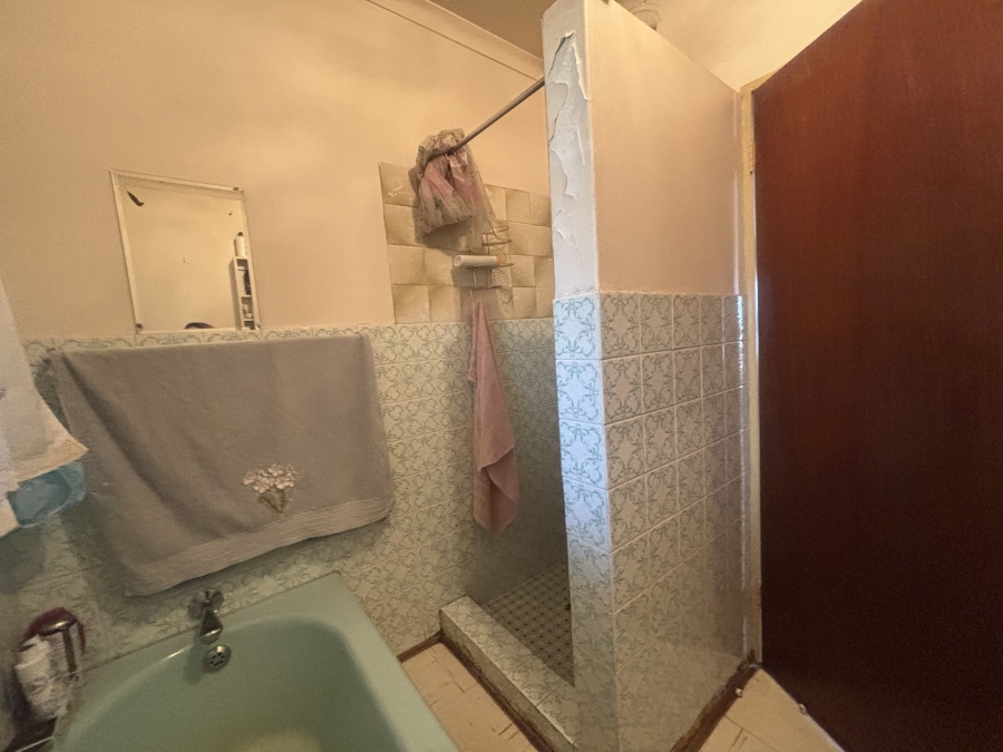6 Bedroom Property for Sale in Reyno Ridge Mpumalanga