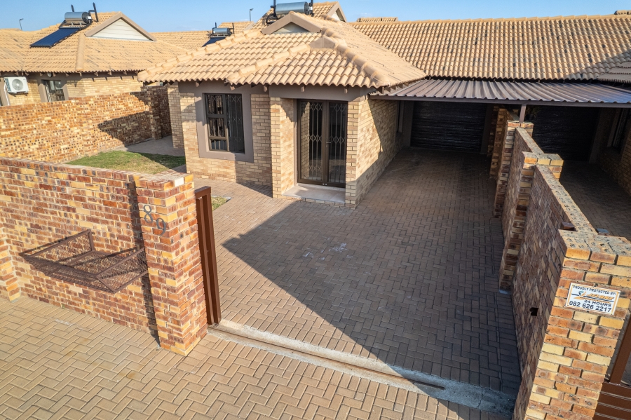 3 Bedroom Property for Sale in Suidheuwel Mpumalanga