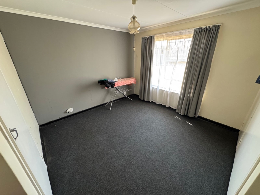 To Let 3 Bedroom Property for Rent in Reyno Ridge Mpumalanga