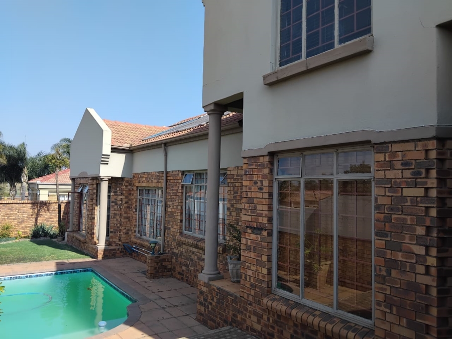 To Let 3 Bedroom Property for Rent in Aerorand Mpumalanga