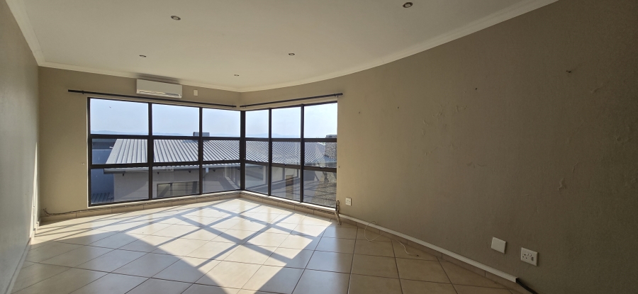 To Let 4 Bedroom Property for Rent in The Rest Nature Estate Mpumalanga