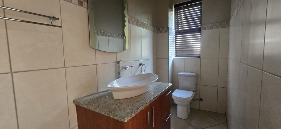 To Let 4 Bedroom Property for Rent in The Rest Nature Estate Mpumalanga