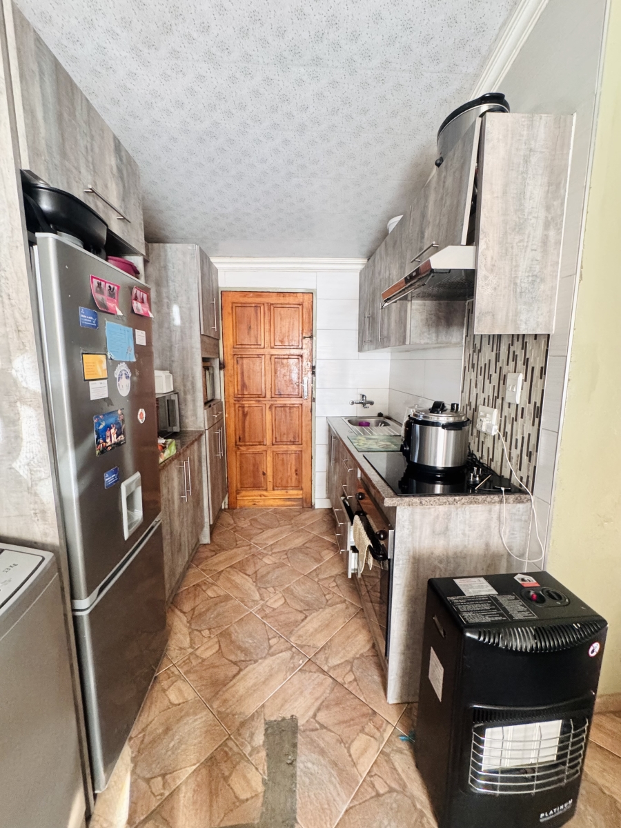 2 Bedroom Property for Sale in Kwaguqa Ext 4 Mpumalanga