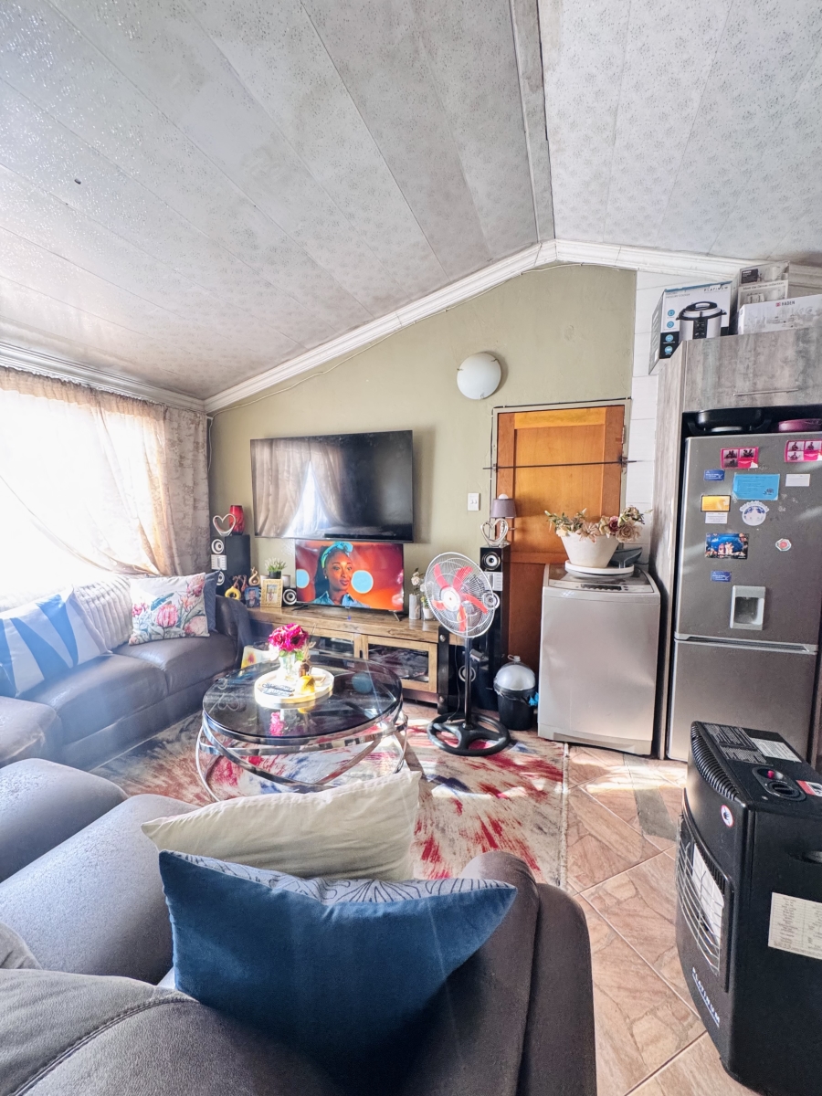 2 Bedroom Property for Sale in Kwaguqa Ext 4 Mpumalanga