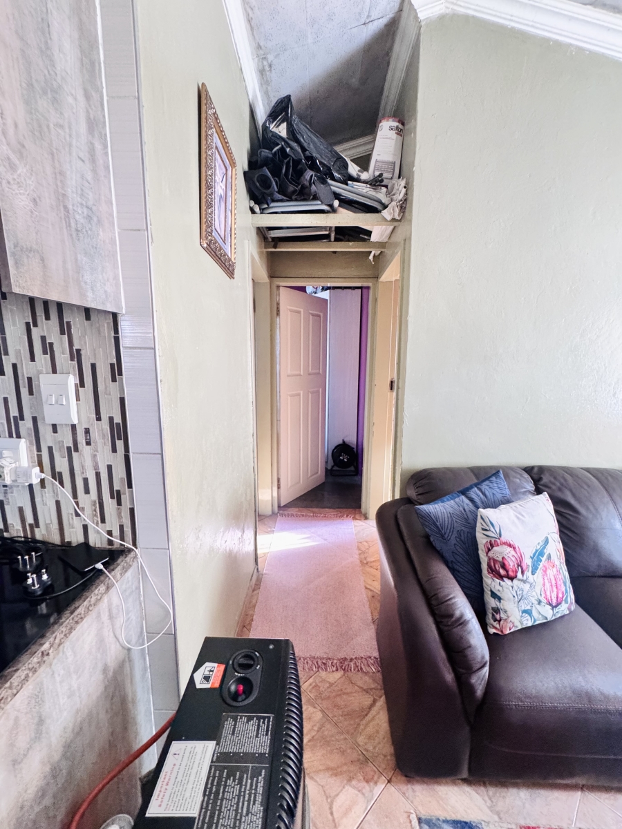 2 Bedroom Property for Sale in Kwaguqa Ext 4 Mpumalanga