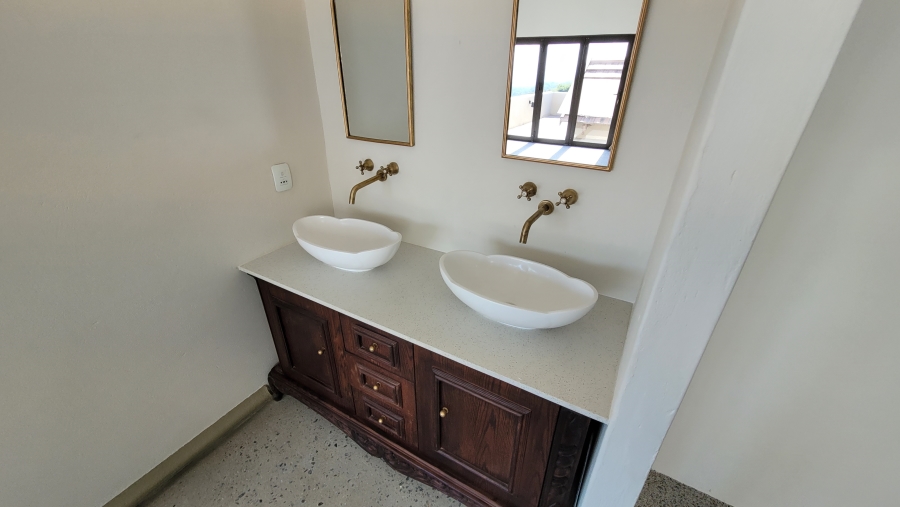 4 Bedroom Property for Sale in Nelspruit Ext 11 Mpumalanga