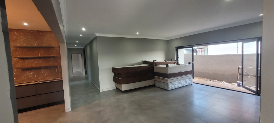 4 Bedroom Property for Sale in Aerorand Mpumalanga