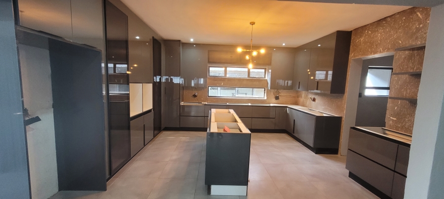 4 Bedroom Property for Sale in Aerorand Mpumalanga
