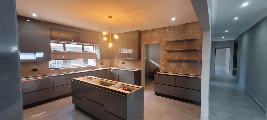 4 Bedroom Property for Sale in Aerorand Mpumalanga