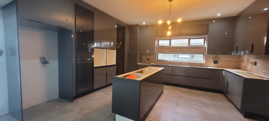 4 Bedroom Property for Sale in Aerorand Mpumalanga