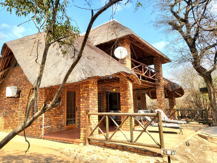 2 Bedroom Property for Sale in Marloth Park Mpumalanga