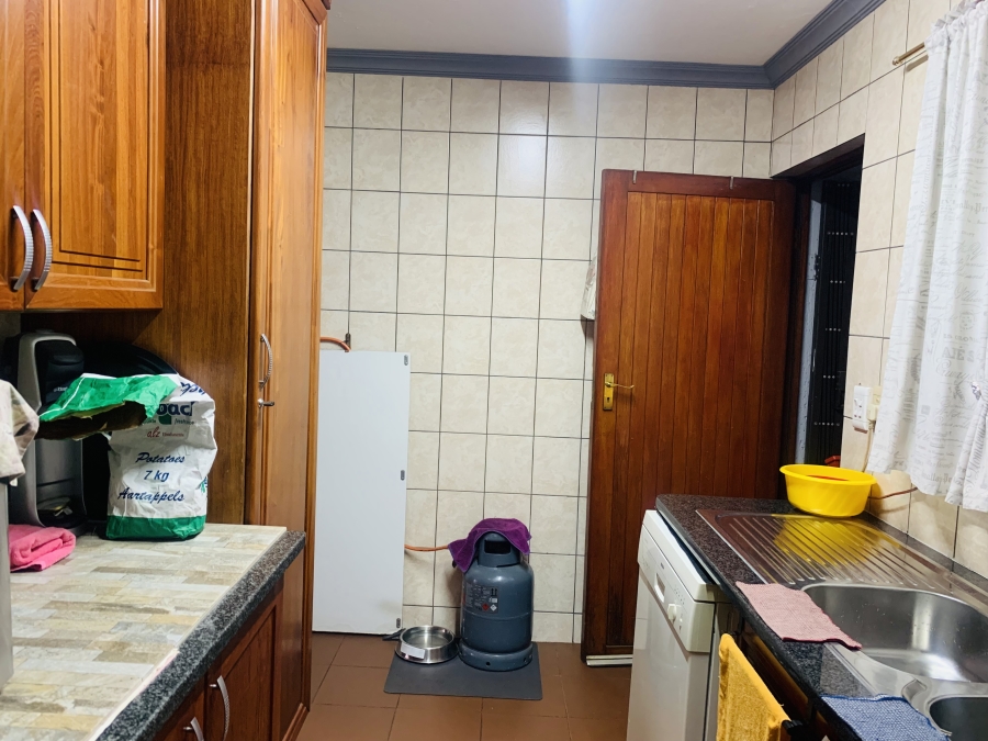 5 Bedroom Property for Sale in Aerorand Mpumalanga