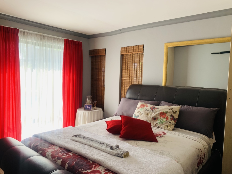 5 Bedroom Property for Sale in Aerorand Mpumalanga
