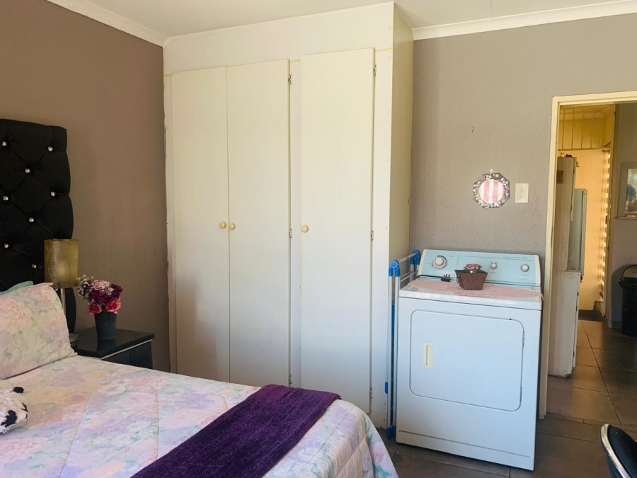 4 Bedroom Property for Sale in Middelburg Central Mpumalanga
