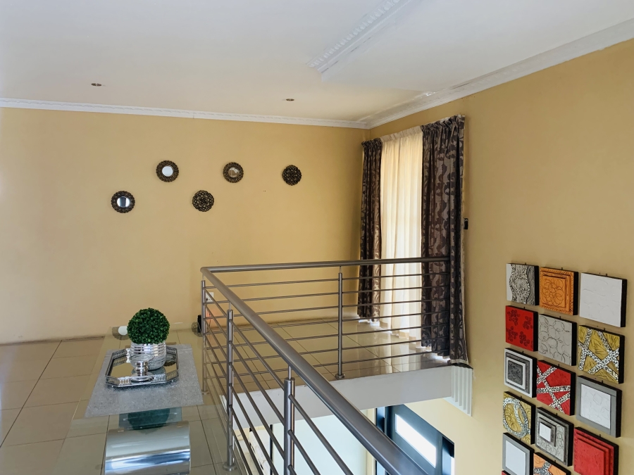 5 Bedroom Property for Sale in Aerorand Mpumalanga