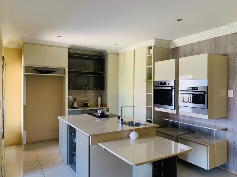 5 Bedroom Property for Sale in Aerorand Mpumalanga