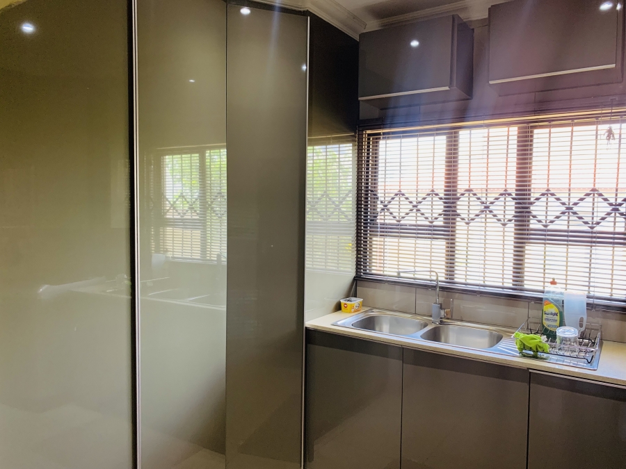 5 Bedroom Property for Sale in Aerorand Mpumalanga