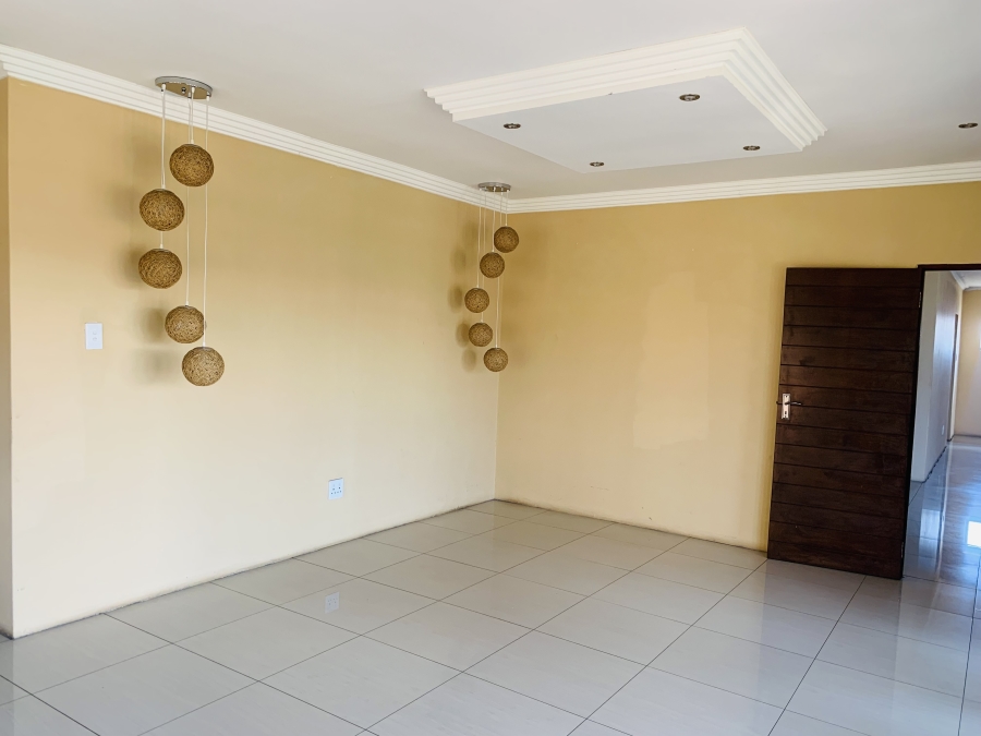 5 Bedroom Property for Sale in Aerorand Mpumalanga