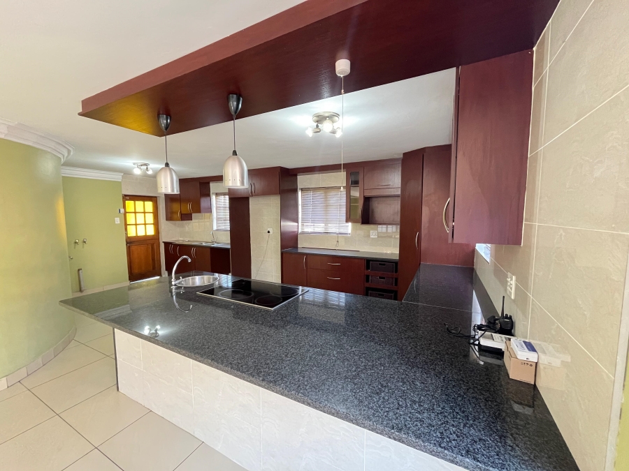 To Let 3 Bedroom Property for Rent in Reyno Ridge Mpumalanga