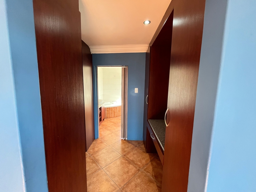 To Let 3 Bedroom Property for Rent in Reyno Ridge Mpumalanga