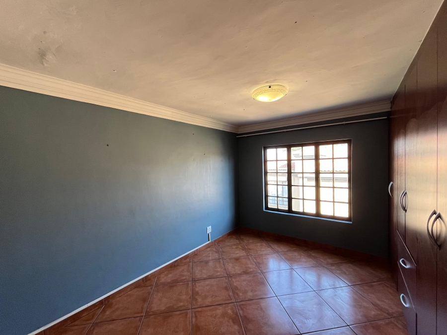 To Let 3 Bedroom Property for Rent in Reyno Ridge Mpumalanga