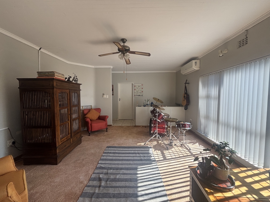 3 Bedroom Property for Sale in Ben Fleur Mpumalanga