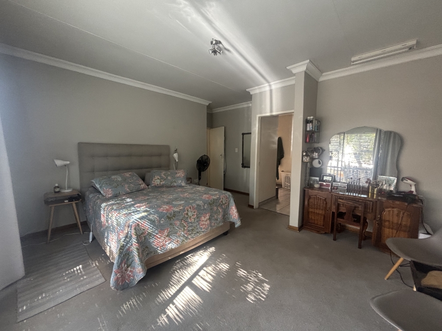 3 Bedroom Property for Sale in Ben Fleur Mpumalanga