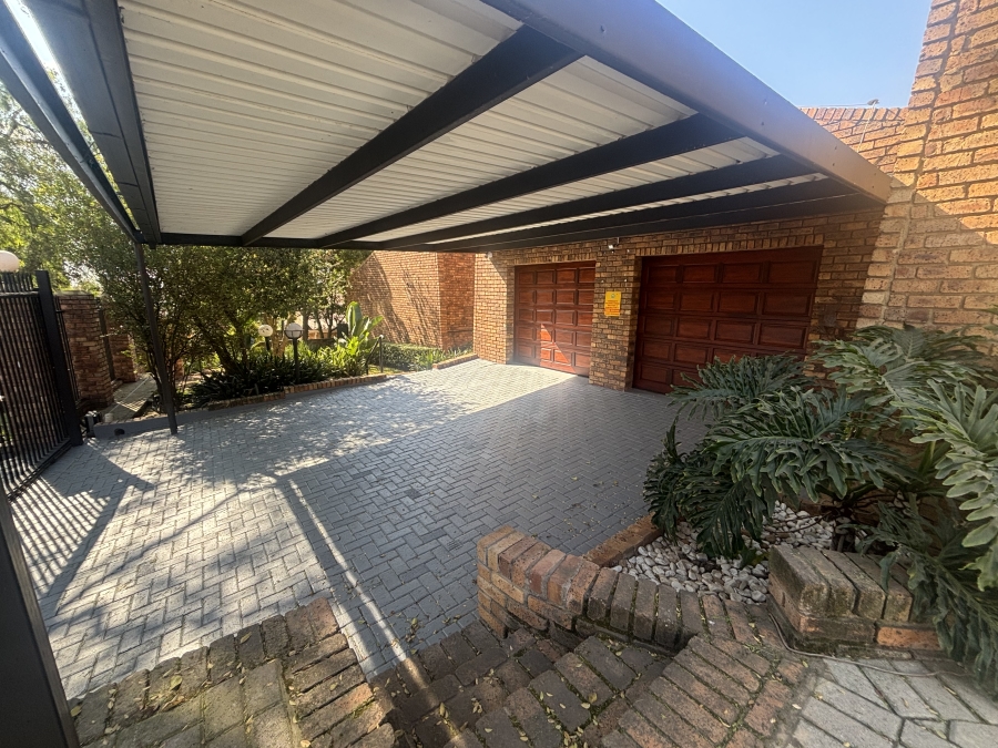 3 Bedroom Property for Sale in Ben Fleur Mpumalanga