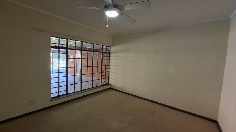 To Let 3 Bedroom Property for Rent in West Acres Mpumalanga