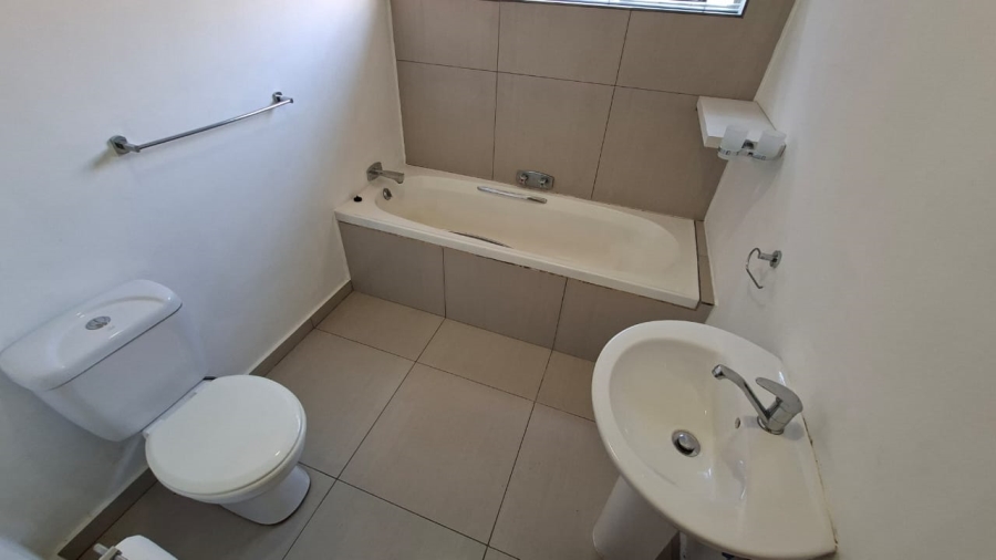 To Let 3 Bedroom Property for Rent in West Acres Mpumalanga
