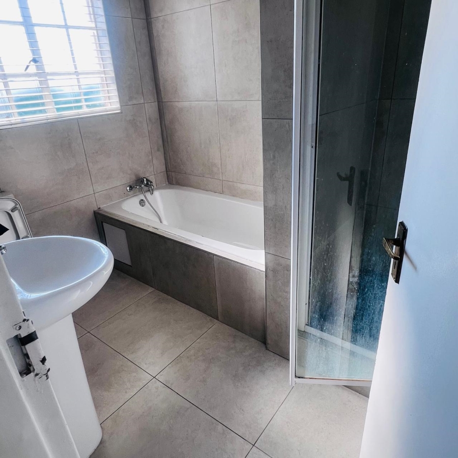 To Let 3 Bedroom Property for Rent in Hoeveld Park Mpumalanga