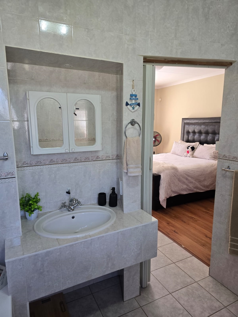 5 Bedroom Property for Sale in New Bethal East Mpumalanga
